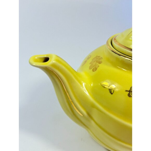 Hall Teapot Vintage #0799 Canary With Gold Trim Leaves & Acorns Hook Lid 6 Cups - Picture 4 of 16